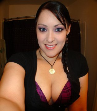 ClaraLuvsHJ de Val-d'Oise, France